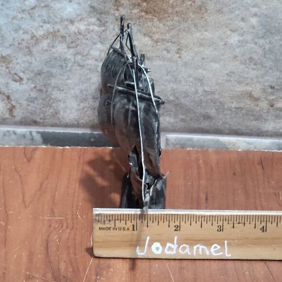 Vintage Pirate Ship Santa Maria Metal Boat Desk Shelf Decor - Picture 10 of 10